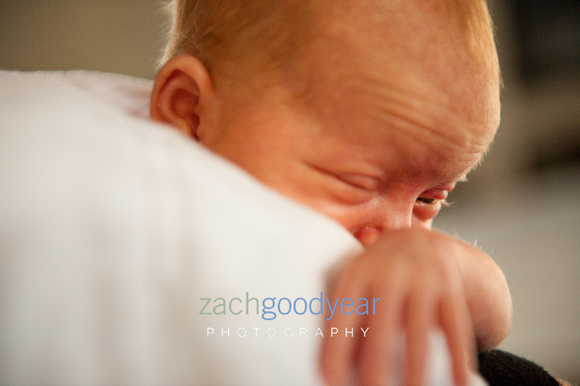 Szalaj Twins Newborn-0008-1323-20090901.jpg